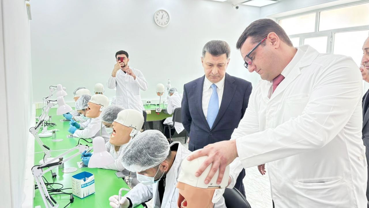 ATU-da stomatologiya sahəsində müasir tələblərə uyğun Tədris Mərkəzinin açılışı olub - FOTO/VİDEO